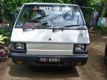 Mitsubishi DELICA 1988 Van
