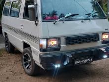 Mitsubishi Delica 1988 Van