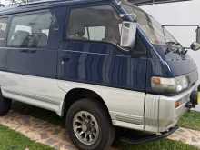 Mitsubishi DELICA 4WD 1994 Van