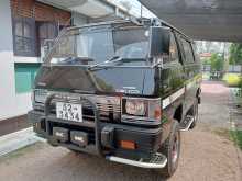Mitsubishi Delica 4WD 1985 Van