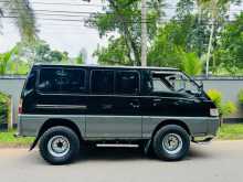 Mitsubishi Delica 4x4 1990 SUV