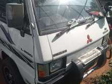 Mitsubishi Delica 1982 Van