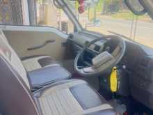 https://riyasewana.com/uploads/mitsubishi-delica-freazer-1995-213064212082.jpg