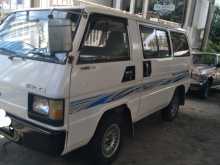 Mitsubishi Delica L300 1981 Van