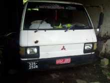 Mitsubishi Delica L300 1981 Van