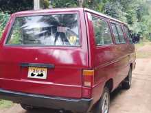 https://riyasewana.com/uploads/mitsubishi-delica-l-1982-2113581312733.jpg