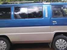 https://riyasewana.com/uploads/mitsubishi-delica-l300-11930184103.jpg