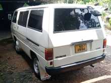 Mitsubishi Delica L300 1986 Van
