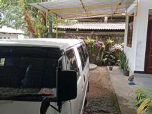 https://riyasewana.com/uploads/mitsubishi-delica-l300-122134286975.jpg