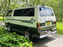 https://riyasewana.com/uploads/mitsubishi-delica-l300-141310622393.jpg