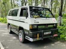 Mitsubishi Delica L300 1986 Van