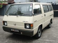 Mitsubishi Delica L300 1980 Van