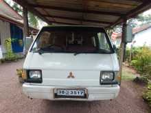 Mitsubishi Delica L300 1981 Van