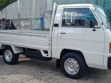 Mitsubishi Delica L300 1983 Lorry