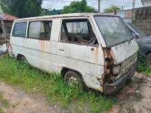 Mitsubishi DELICA L300 1980 Van