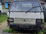 Mitsubishi DELICA L300 1980 Van