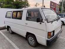 https://riyasewana.com/uploads/mitsubishi-delica-l300-1982-118052412082.jpg