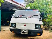Mitsubishi Delica L300 1982 Van