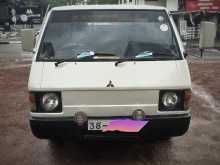 Mitsubishi Delica L300 1983 Van