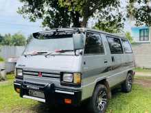 Mitsubishi Delica L300 1985 Van