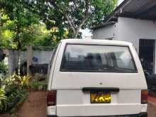Mitsubishi Delica L300 1985 Van