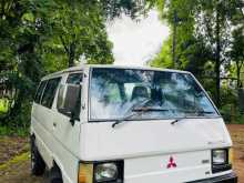 Mitsubishi Delica L300 1985 Van