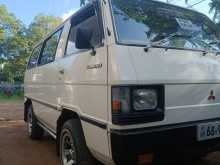 Mitsubishi Delica L300 1989 Van