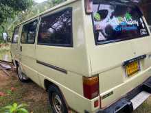 https://riyasewana.com/uploads/mitsubishi-delica-l300-25131858543.jpg