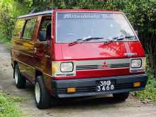 Mitsubishi Delica L300 1986 Van