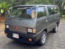 Mitsubishi Delica L300 1980 Van
