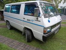 Mitsubishi Delica L300 1983 Van
