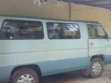 Mitsubishi Delica L300 1983 Van