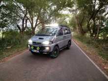 Mitsubishi Delica L400 Spacegear 4wd 1995 Van