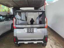 https://riyasewana.com/uploads/mitsubishi-delica-mini-2218510322143.jpg