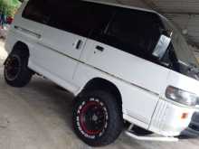 Mitsubishi Delica P25 1991 Van