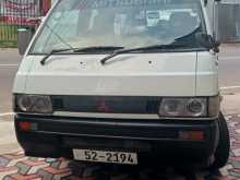 Mitsubishi Delica PO5 1986 Van