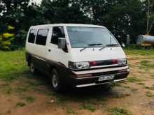 Mitsubishi Delica Po5 1990 Van