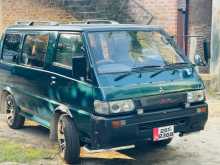 Mitsubishi Delica Po5 1993 Van