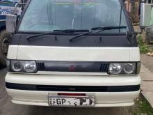Mitsubishi Delica PO5 1999 Van