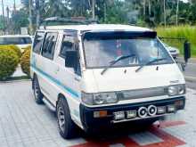 https://riyasewana.com/uploads/mitsubishi-delika-po-1988-126142412602.jpg