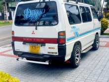 https://riyasewana.com/uploads/mitsubishi-delika-po-1988-126142412643.jpg