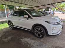 https://riyasewana.com/uploads/mitsubishi-eclips-cross-2018-59043512351.jpg