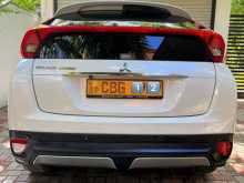https://riyasewana.com/uploads/mitsubishi-eclipse-cross-101008464983.jpg