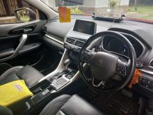 https://riyasewana.com/uploads/mitsubishi-eclipse-cross-11440216854.jpg