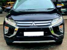 https://riyasewana.com/uploads/mitsubishi-eclipse-cross-18172205882.jpg