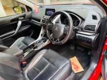 https://riyasewana.com/uploads/mitsubishi-eclipse-cross-2018-1011053312763.jpg