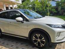 https://riyasewana.com/uploads/mitsubishi-eclipse-cross-2018-107442112454.jpg