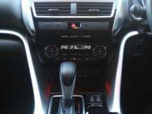 https://riyasewana.com/uploads/mitsubishi-eclipse-cross-2018-1416503612803.jpg