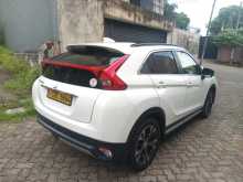 https://riyasewana.com/uploads/mitsubishi-eclipse-cross-2018-2219141612672.jpg