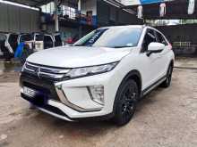 https://riyasewana.com/uploads/mitsubishi-eclipse-cross-2018-239143312802.jpg